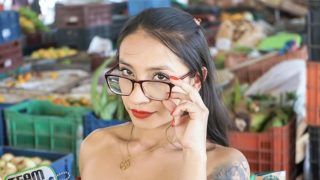 OyeLoca – Nerdy Latina Nymphomania