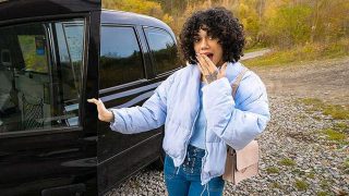 FakeTaxi – Mih Ninfetinha 20 Euro And A Blowjob